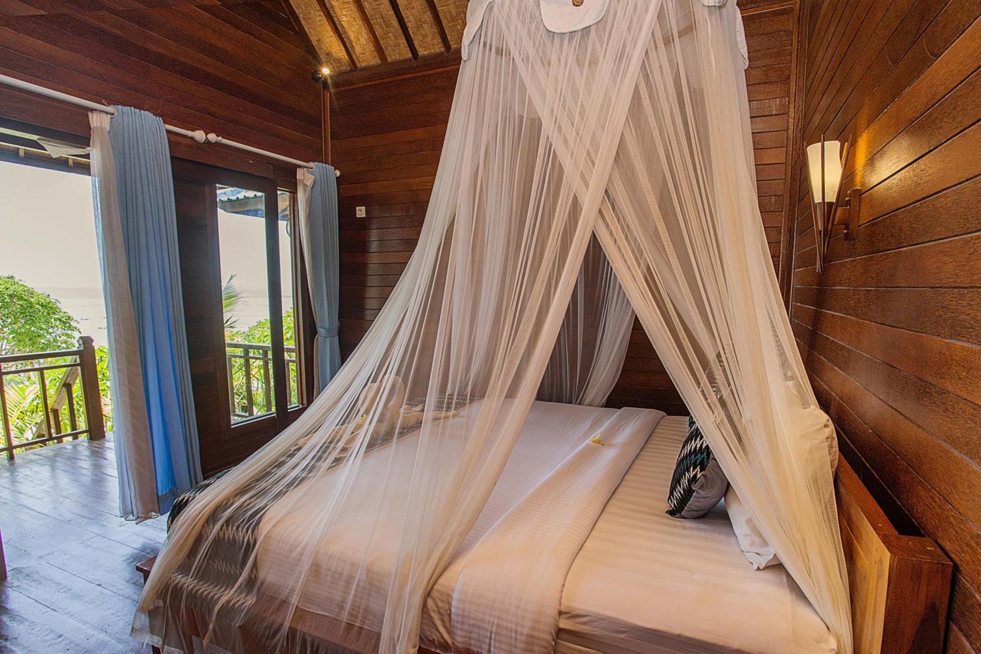 Tawe Ocean Blue Villa Lembongan Exterior photo