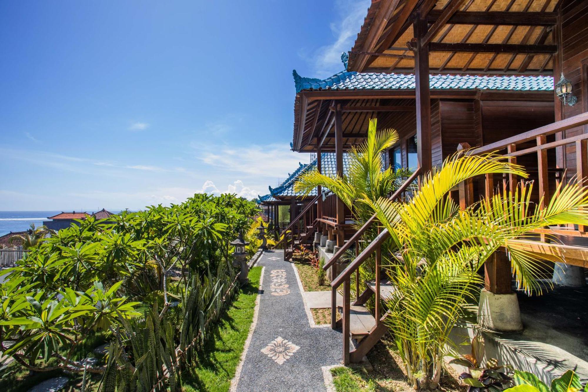 Tawe Ocean Blue Villa Lembongan Exterior photo